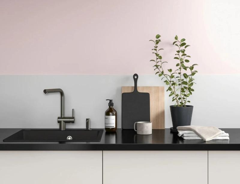 Φράνκε μπαταρία κουζίνας Atlas Neo με επεκτεινόμενο στόμιο pvd gun metal 115.0628.210