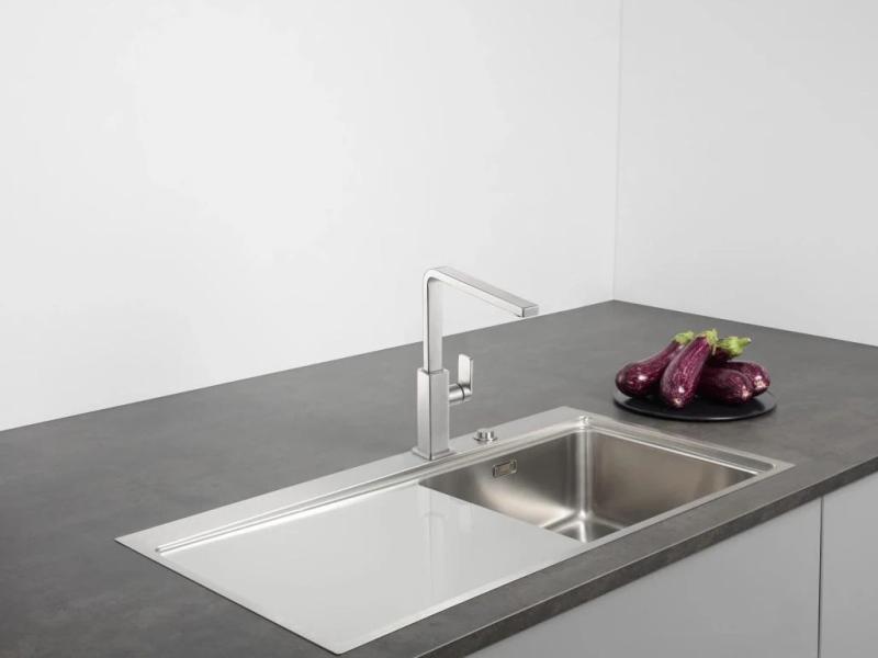 Φράνκε μασίφ ανοξείδωτη ατσάλινη κουζινοβρύση Mythos με περιστρεφόμενη ροή inox 115.0547.852