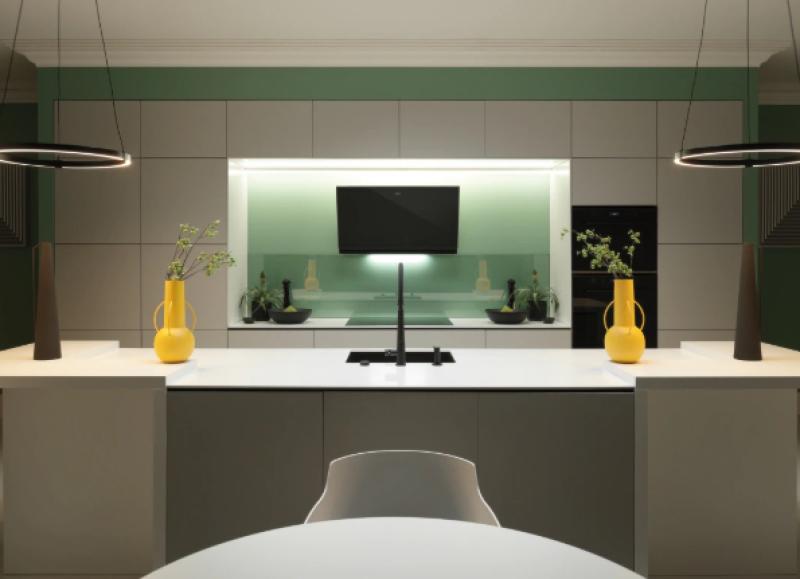 Φράνκε Μύθος Pro επιτοίχιο μοντέλο μαύρο γυαλί απορροφητήρας 90εκ 330.0682.353