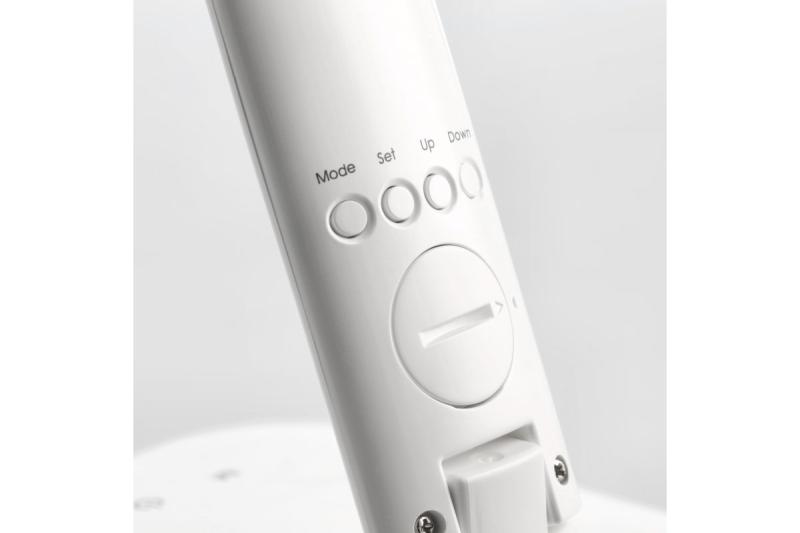 Διακόσμηση Λάμπα γραφείου LINEAR 7W 420lm AC220-240V 3-CCT 5-στάδια ρύθμισης έντασης PF>0 5 RA>80 λευκό. 1208962500