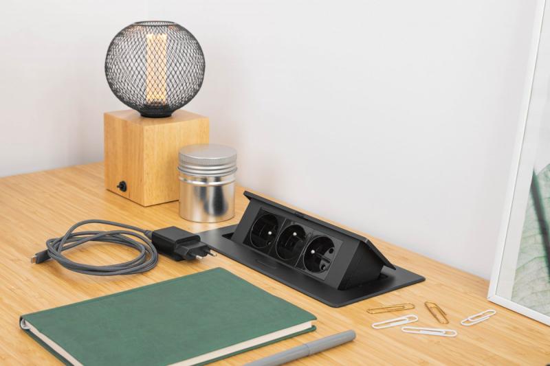 SOFT πρίζα με συρόμενο καλώδιο