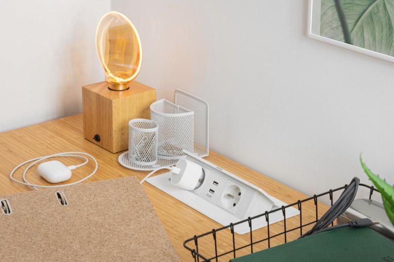 Απαλή, επεκτεινόμενη μονάδα πρίζας.