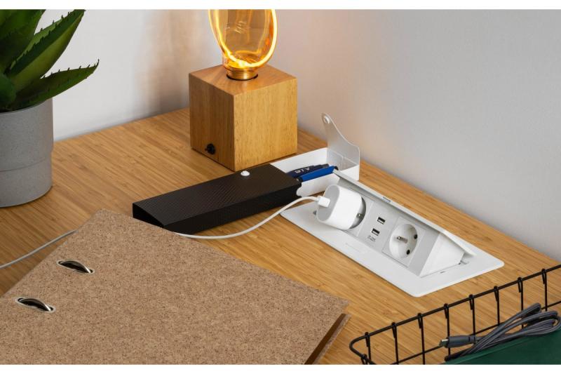 Απαλή, επεκτεινόμενη μονάδα πρίζας.