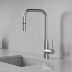 Pure.Sink Luxion Μασίφ ανοξείδωτη βρύση κουζίνας τετράγωνη με αποσπώμενη έξοδο PLXSQUA-02
