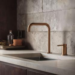Pure.Sink Luxion Μπρούτζινη βρύση κουζίνας με 2 οπές και U στόμιο PLX2HU-62