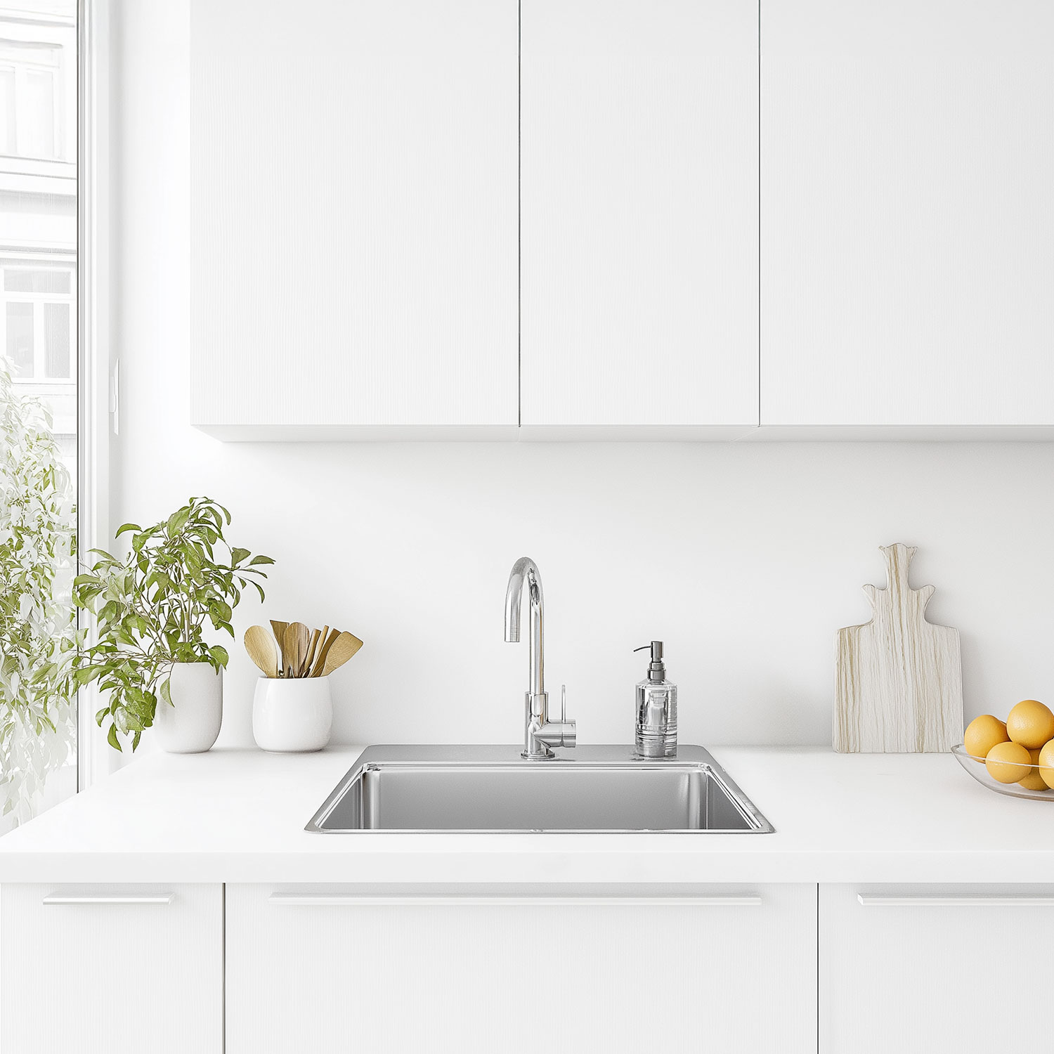 Πώς να Κάνετε μια Μικρή Κουζίνα να Φαίνεται Μεγαλύτερη: Ένας Πρακτικός Οδηγός για τον Χώρο, το Φως & το Στυλ